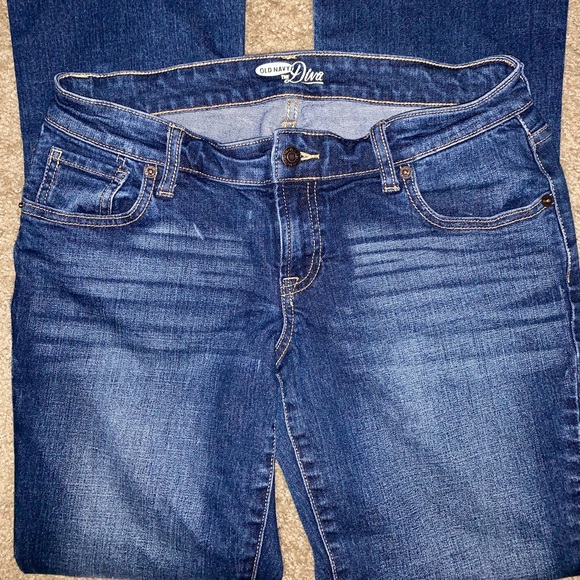 Old Navy Diva Jeans - Picture 2 of 3
